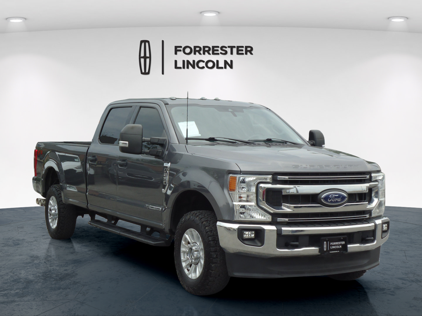 Used 2022 Ford F250 XLT w/ XLT Value Package AWD/4WD image 1