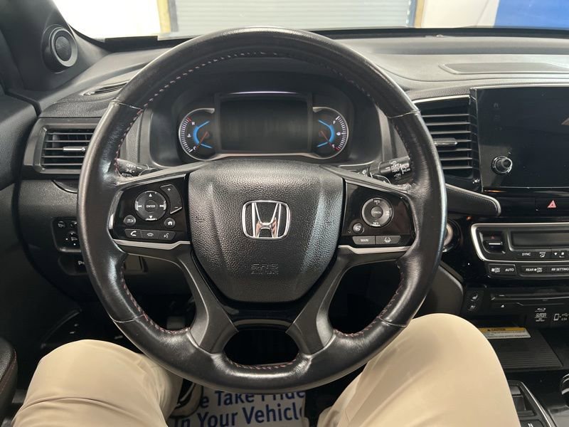 Used 2022 Honda Pilot Black Edition image 27