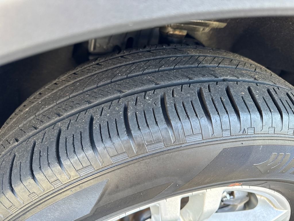 Used 2021 Ford Explorer XLT w/ Class III Trailer Tow Package image 26