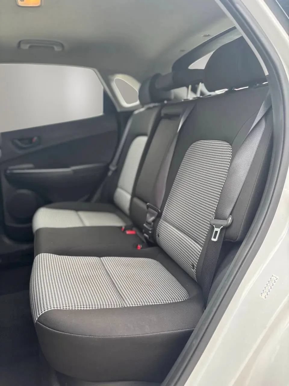 Used 2019 Hyundai Kona SE AWD/4WD image 16