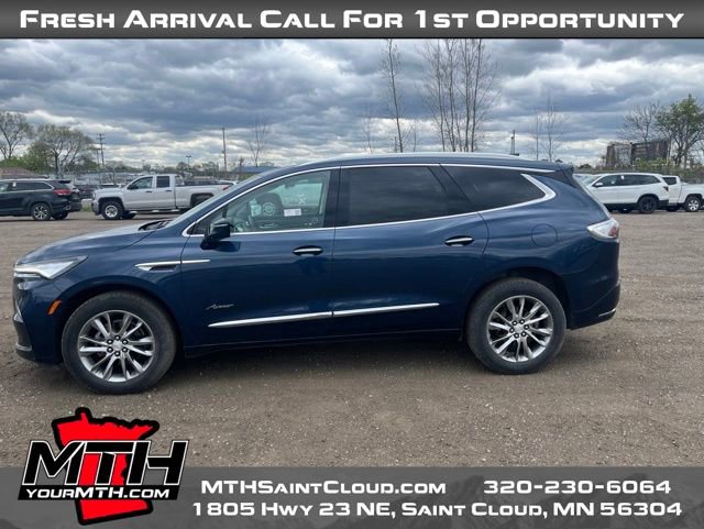 Used 2022 Buick Enclave Avenir AWD/4WD image 5
