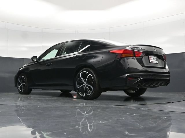 Used 2024 Nissan Altima 2.5 SR FWD image 59