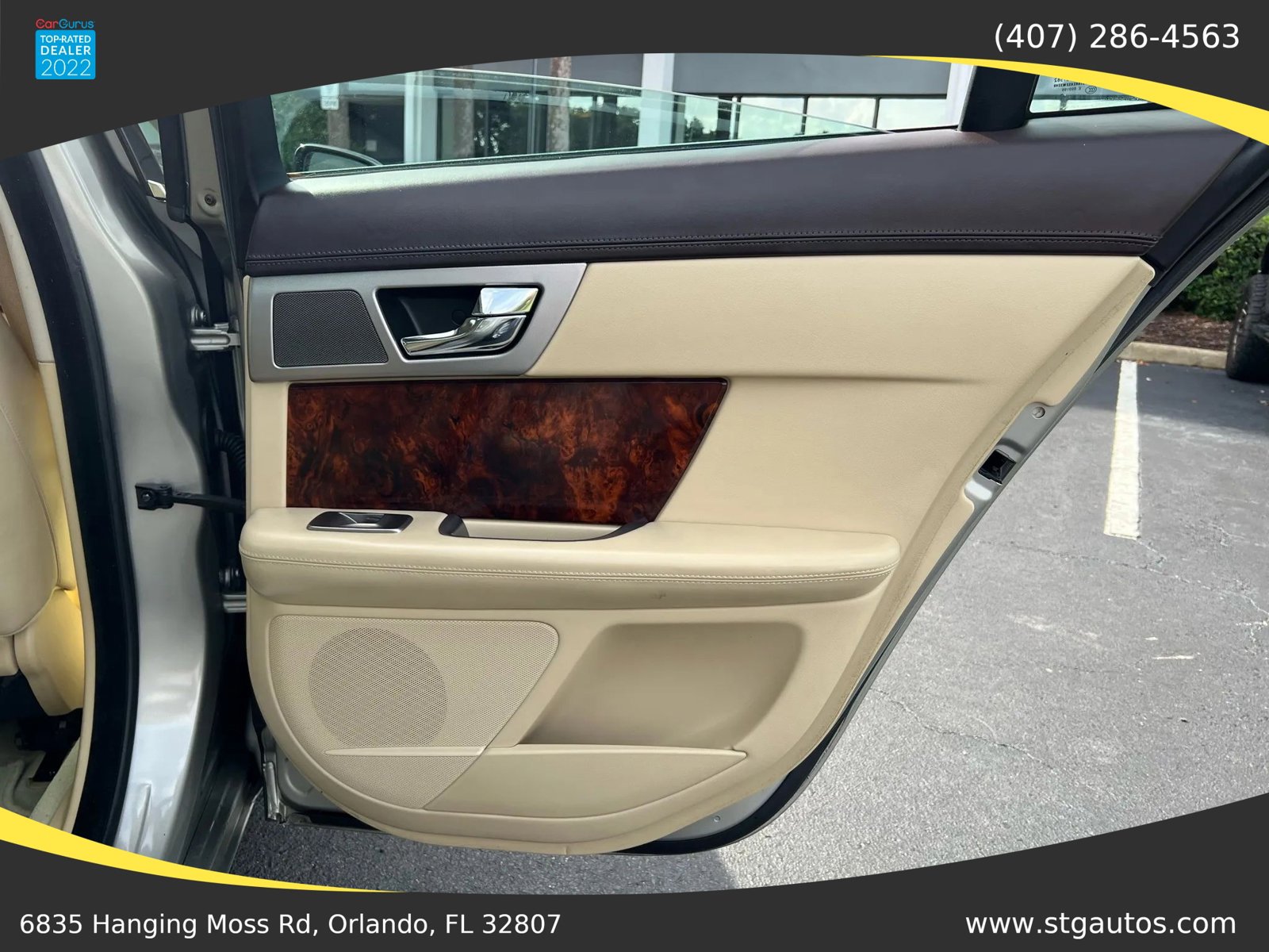 Used 2010 Jaguar XF Premium image 20