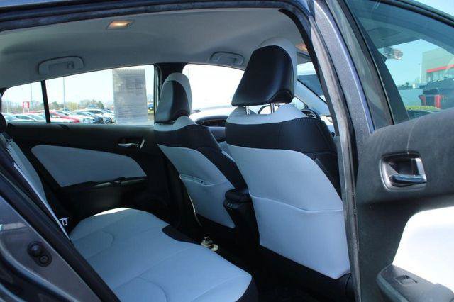 Certified 2022 Toyota Prius Limited FWD image 10