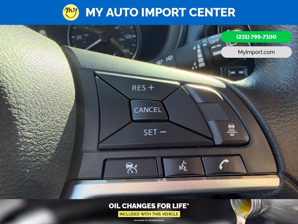 Used 2021 Nissan Kicks SV FWD image 17