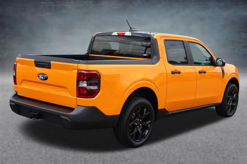 New 2026 Ford Maverick XLT w/ XLT Luxury Package AWD/4WD image 3