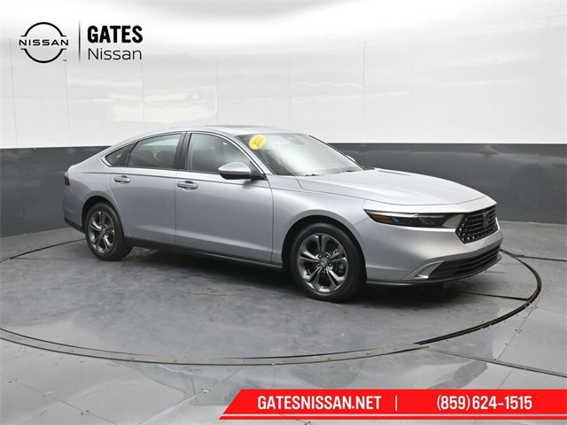 Used 2023 Honda Accord EX image 4