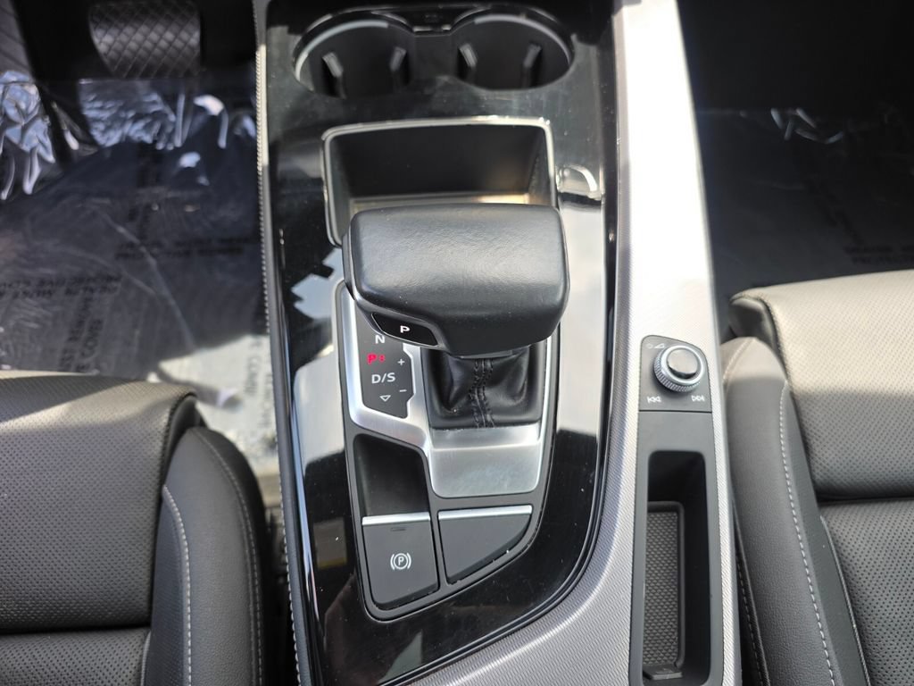 Used 2022 Audi A5 2.0T Premium Plus w/ Premium Plus AWD/4WD image 29