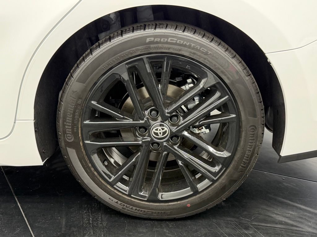 Used 2026 Toyota Camry SE FWD image 16