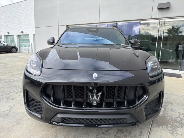 Certified 2023 Maserati Grecale Modena image 3