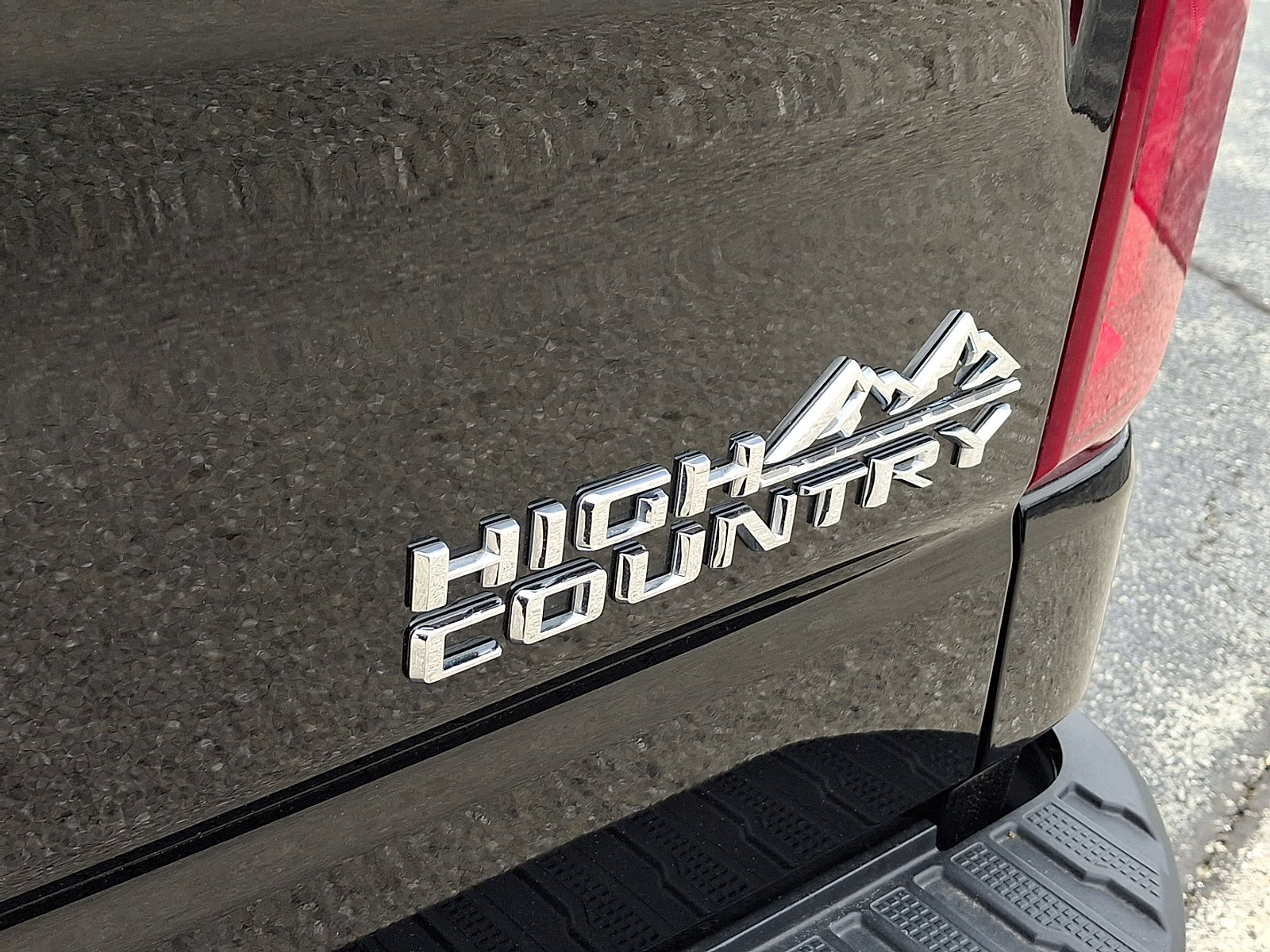 Certified 2022 Chevrolet Silverado 1500 High Country image 30