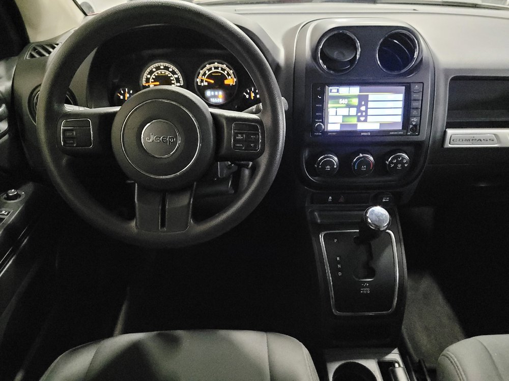 Used 2015 Jeep Compass Sport w/ Power Value Group image 22