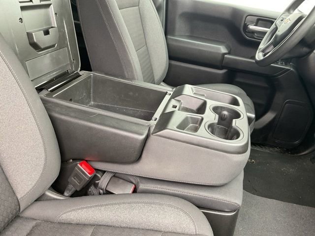 Used 2024 Chevrolet Silverado 1500 Custom image 16