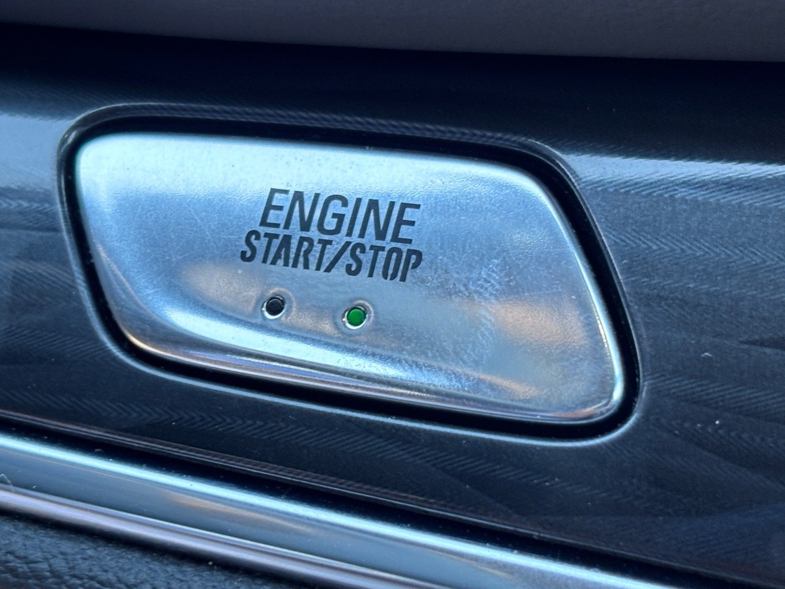 Used 2023 Buick Enclave Essence w/ Experience Buick Package FWD image 33