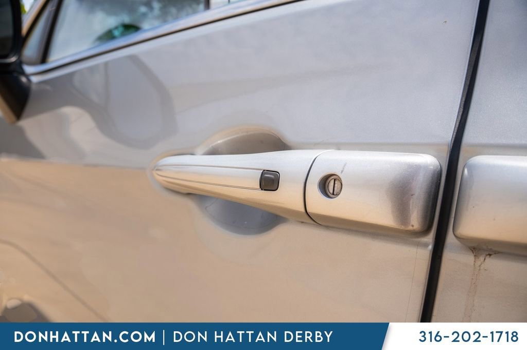 Used 2023 Chrysler Pacifica Touring-L FWD image 37