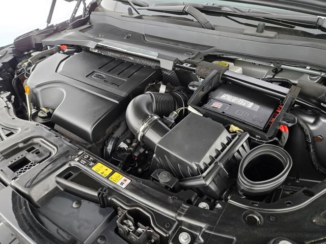 Certified 2024 Land Rover Discovery Sport Dynamic SE AWD/4WD image 19