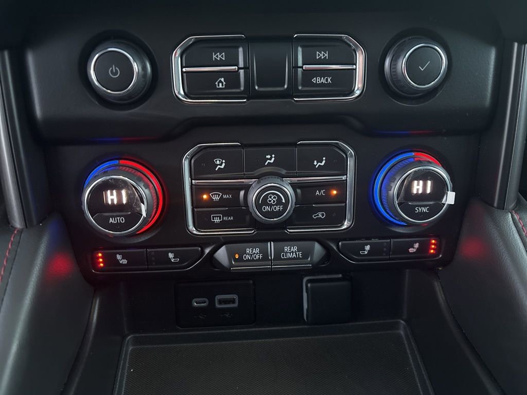 Used 2023 Chevrolet Tahoe RST image 36