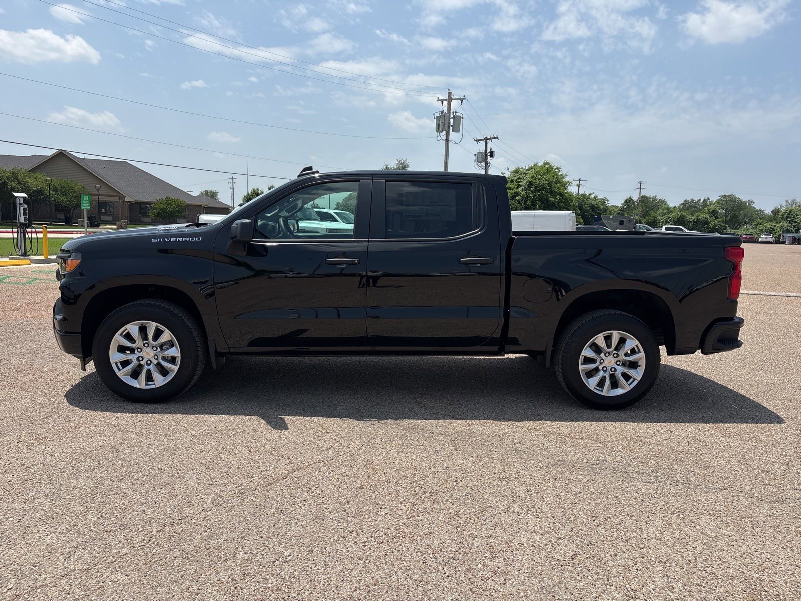 New 2026 Chevrolet Silverado 1500 Custom RWD image 2