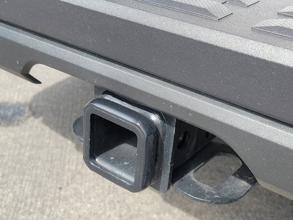 Used 2025 Toyota Tundra Limited image 32