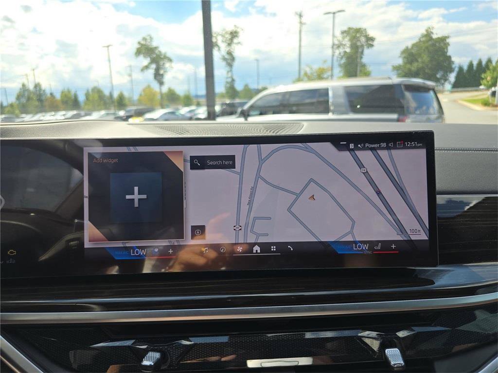 Used 2025 BMW X5 xDrive40i w/ Climate Comfort Package image 29