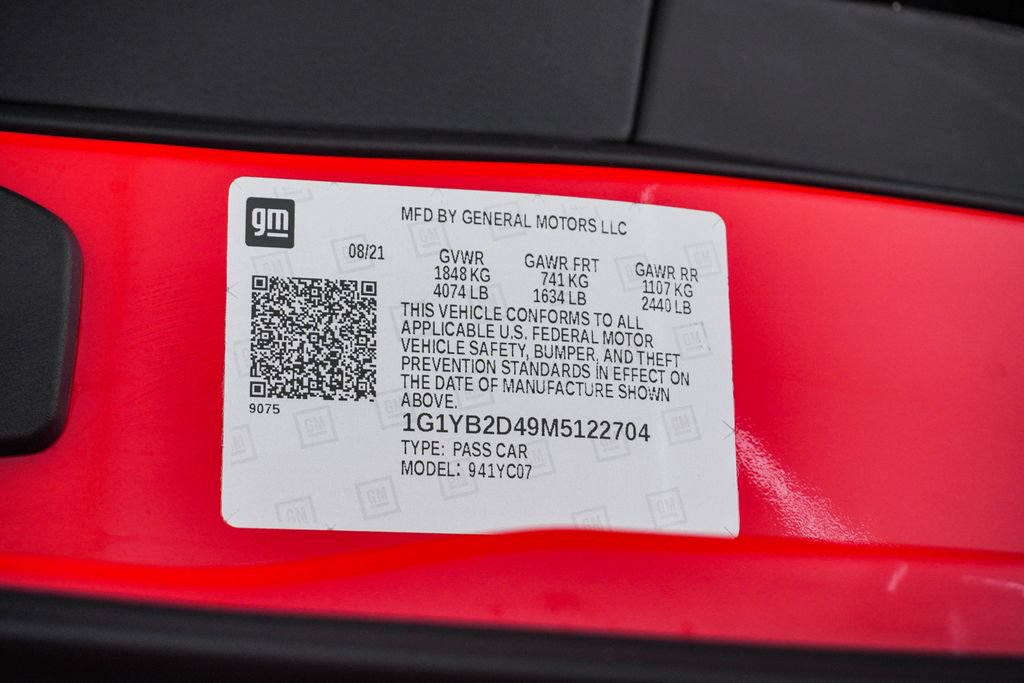 Used 2021 Chevrolet Corvette Stingray Preferred Cpe w/ Z51 Performance Package RWD image 35