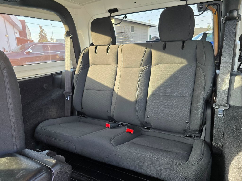 Used 2021 Jeep Wrangler Sport AWD/4WD image 17