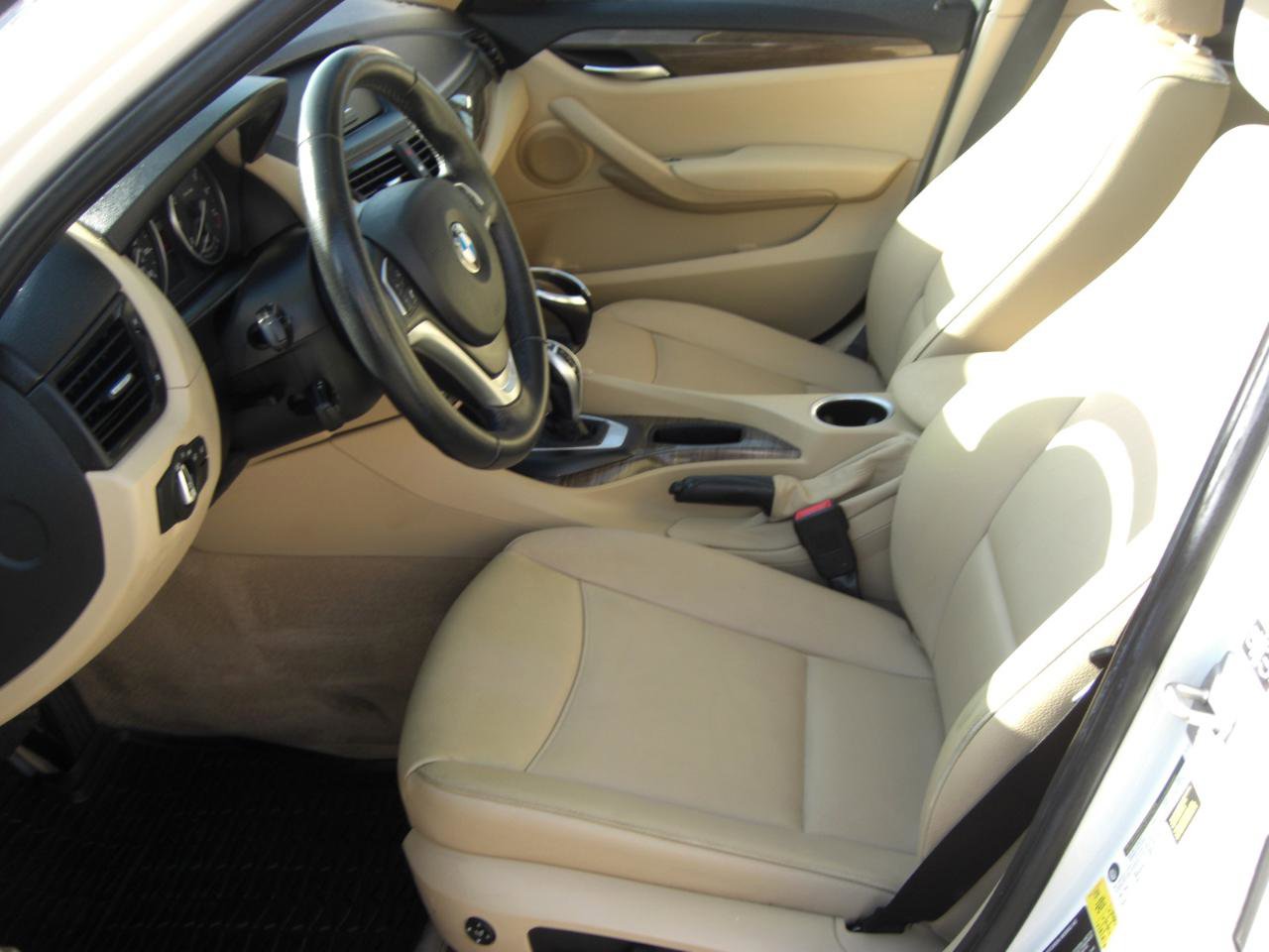 Used 2013 BMW X1 sDrive28i RWD image 23