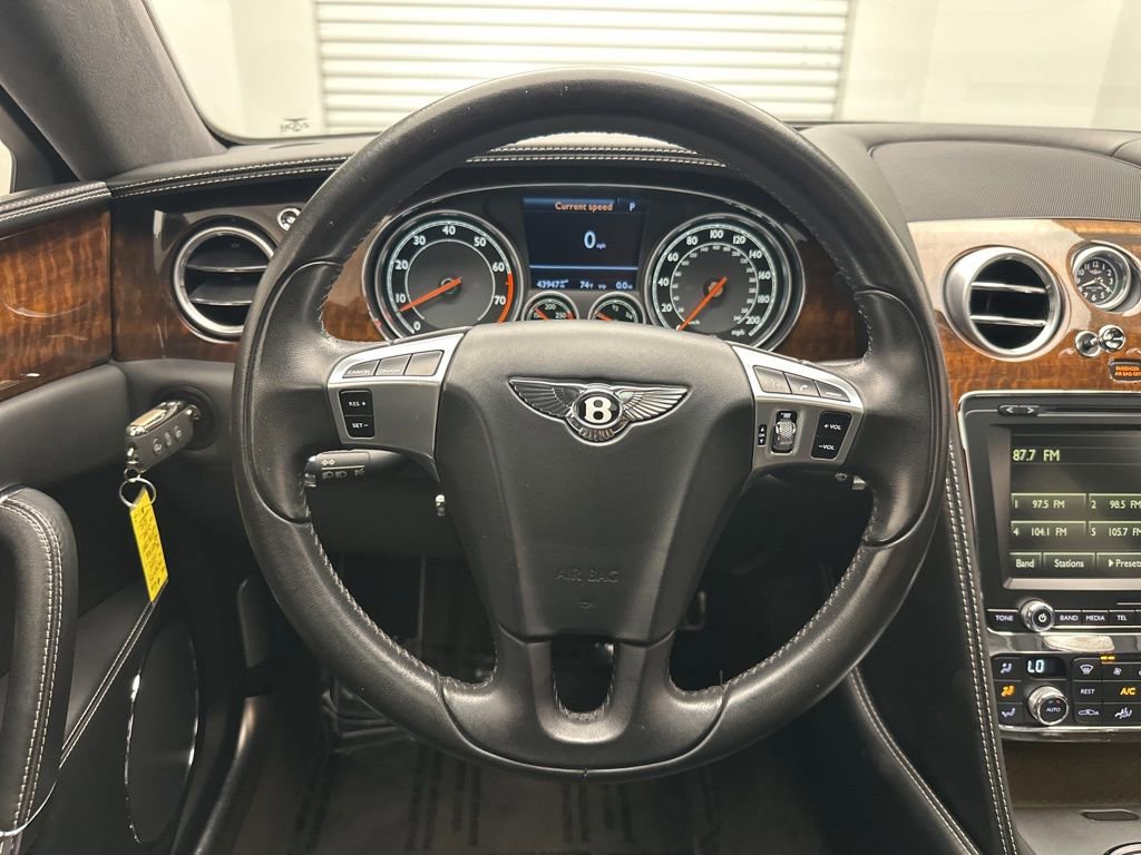 Used 2015 Bentley Flying Spur V8 image 22