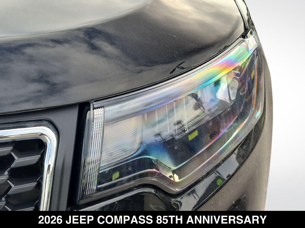 New 2026 Jeep Compass Latitude AWD/4WD image 10