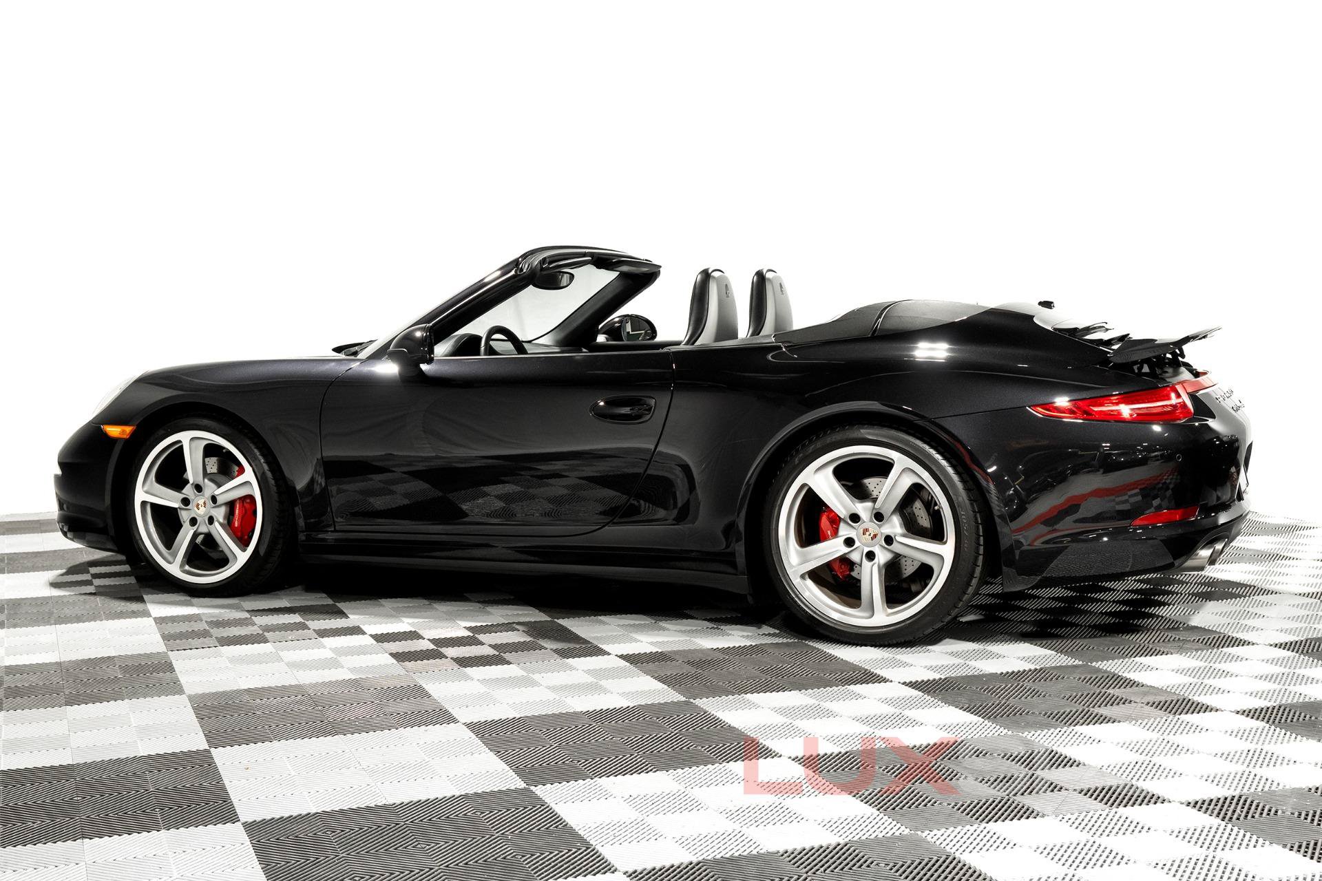 Used 2013 Porsche 911 Carrera S RWD image 3