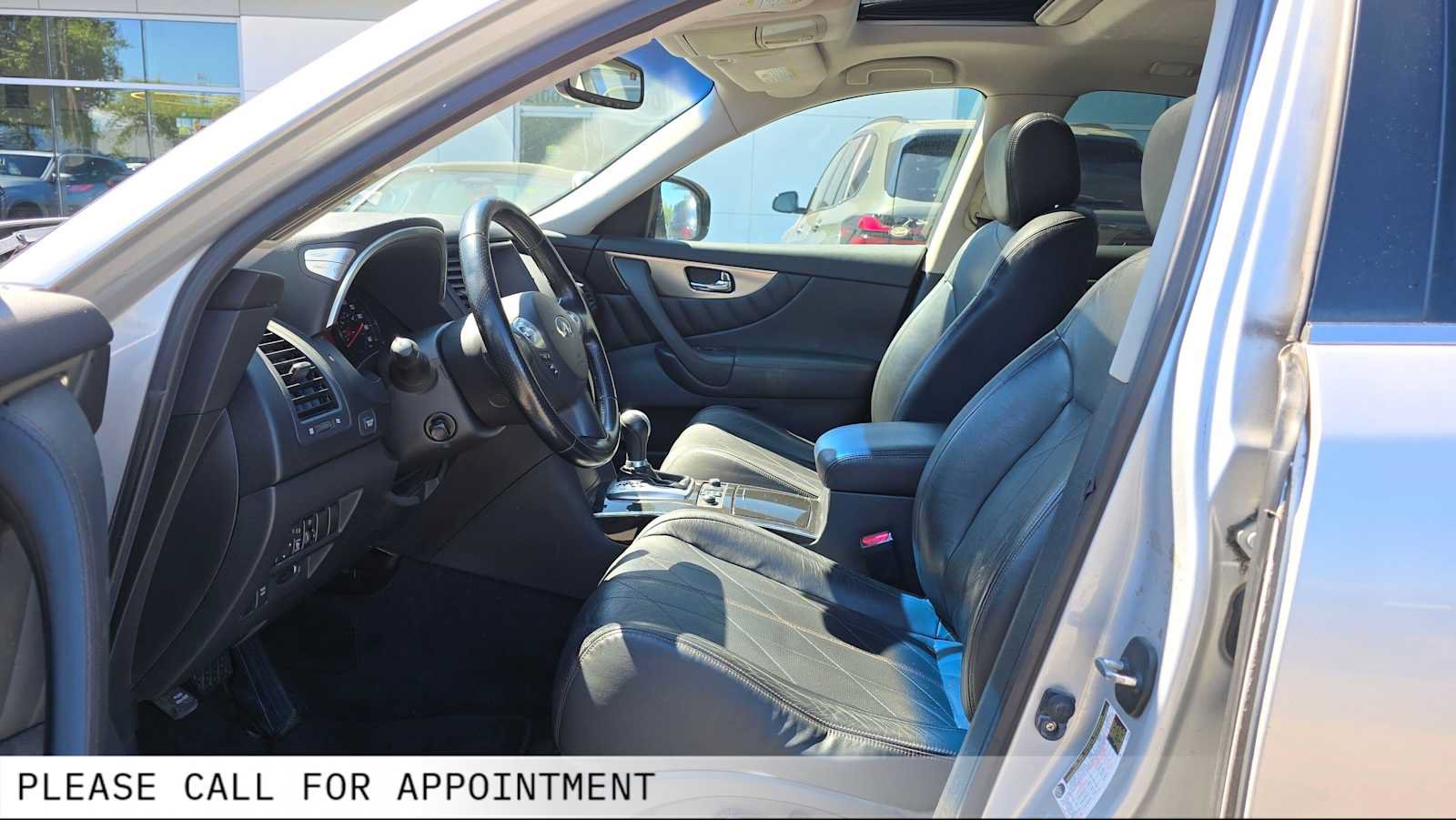 Used 2010 INFINITI FX35 AWD w/ Premium Pkg image 21