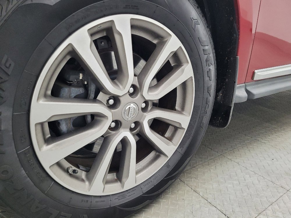 Used 2016 Nissan Pathfinder SL w/ SL Tech Package image 31