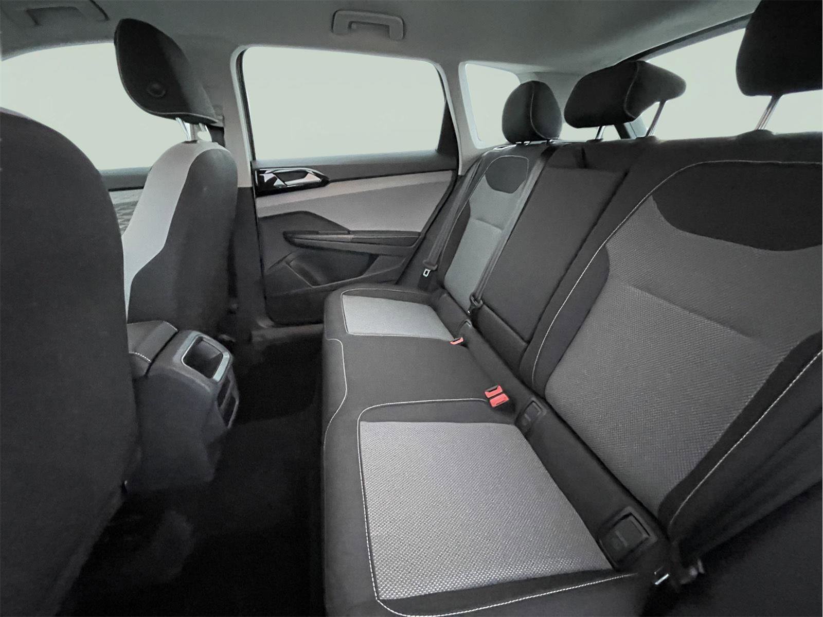 Used 2024 Volkswagen Taos S image 15