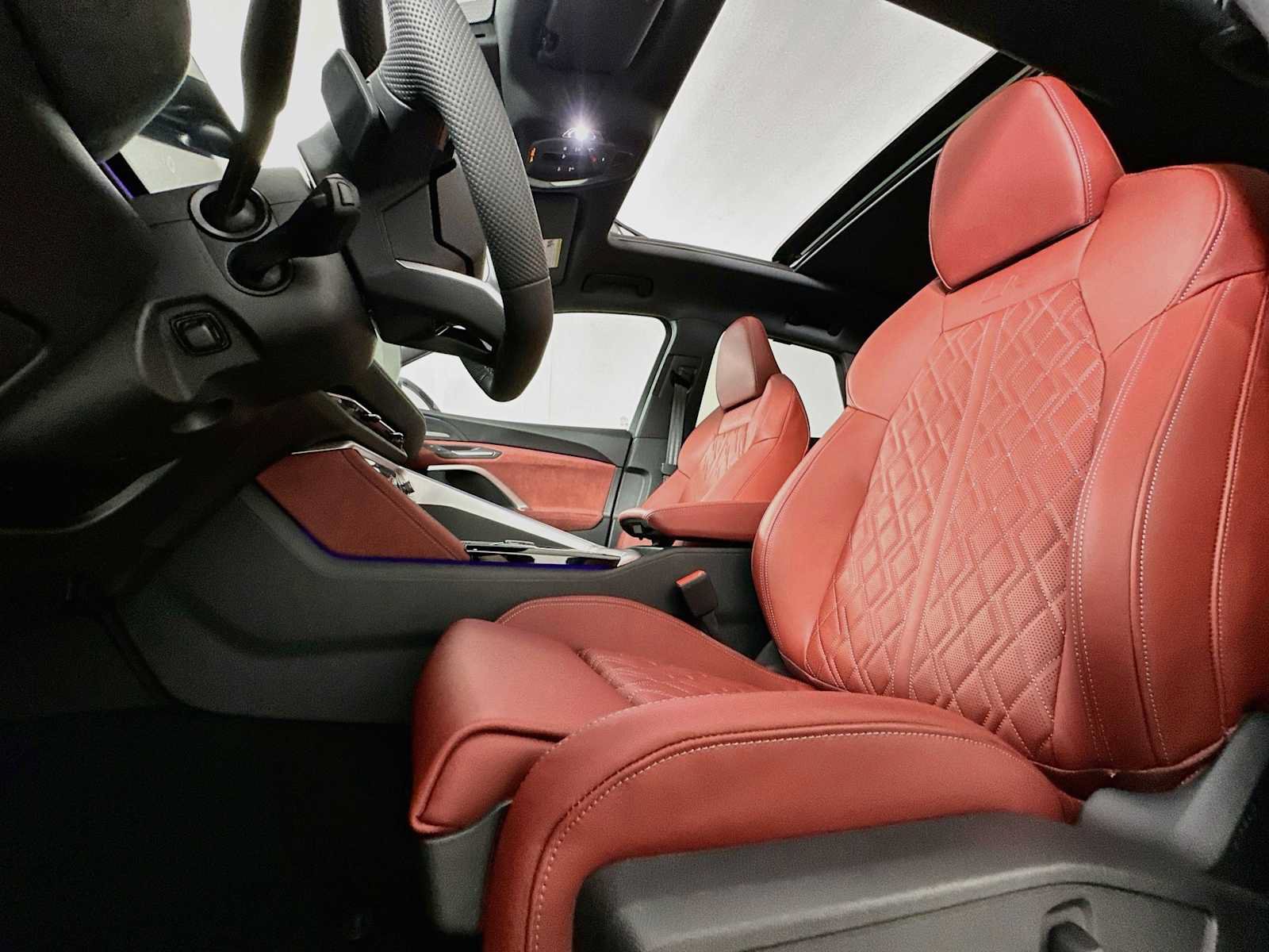 New 2026 Audi SQ5 Prestige AWD/4WD image 18