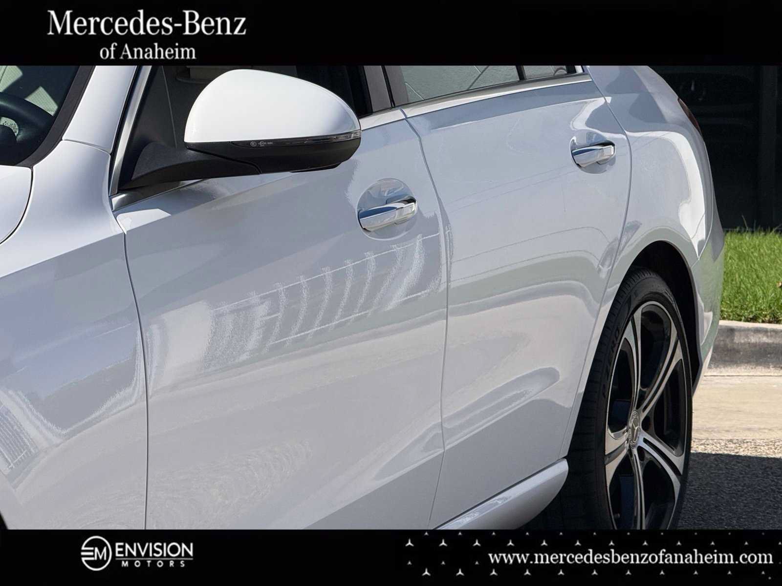 Used 2024 Mercedes-Benz C 300 Sedan image 5