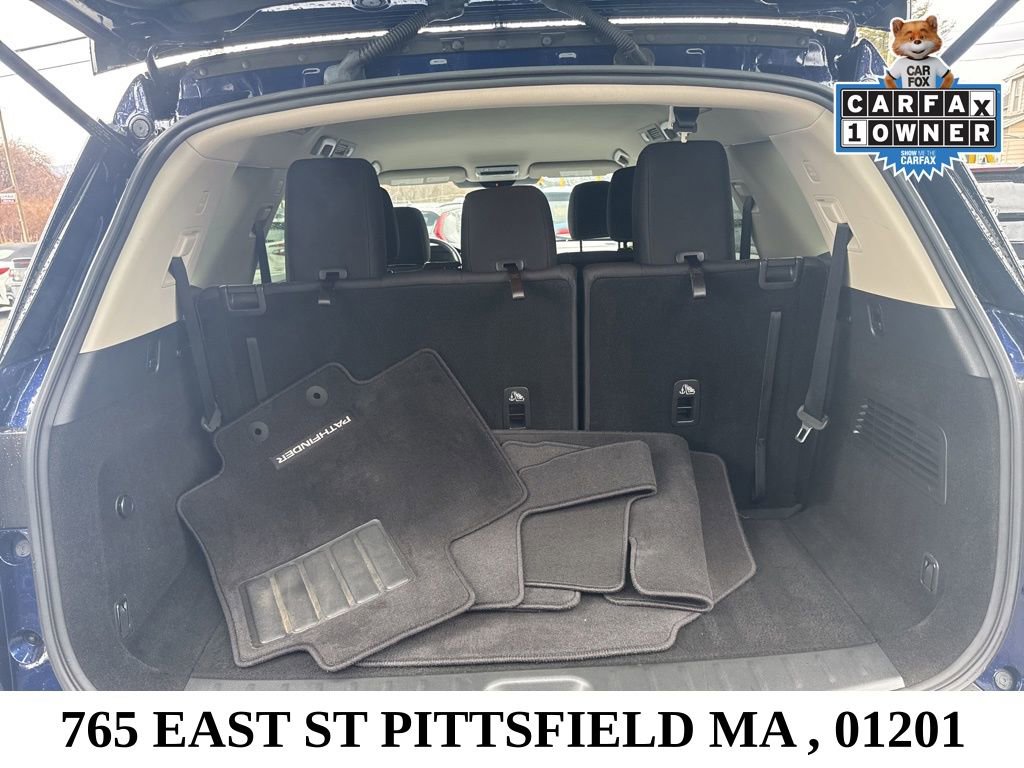 Used 2022 Nissan Pathfinder SV image 17