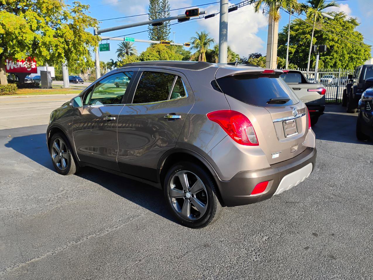 Used 2014 Buick Encore Convenience FWD image 3