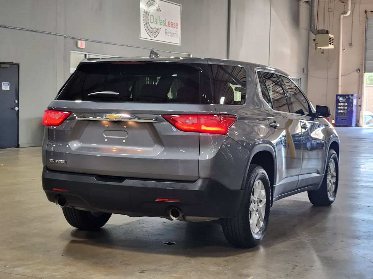 Used 2021 Chevrolet Traverse LS w/ LPO, Floor Liner Package FWD image 11