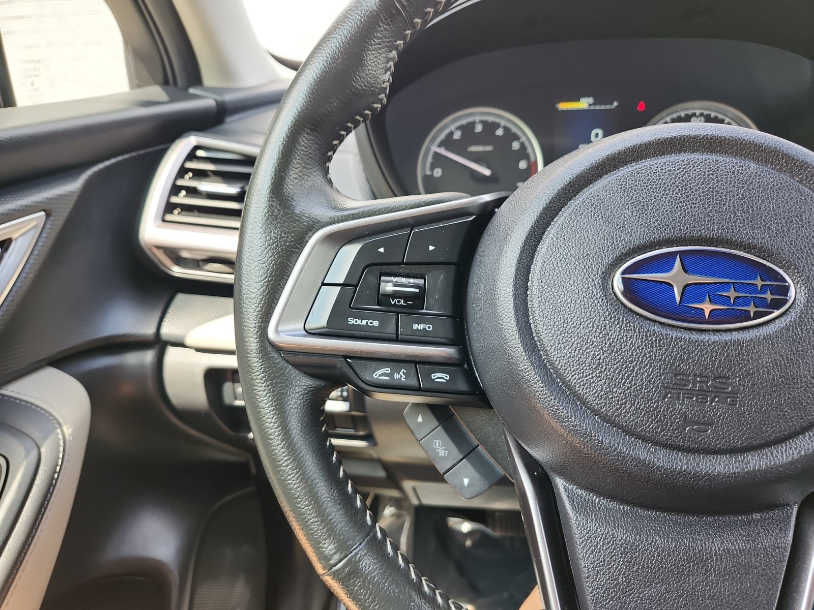 Used 2024 Subaru Forester Limited w/ Pop Package 2 AWD/4WD image 31