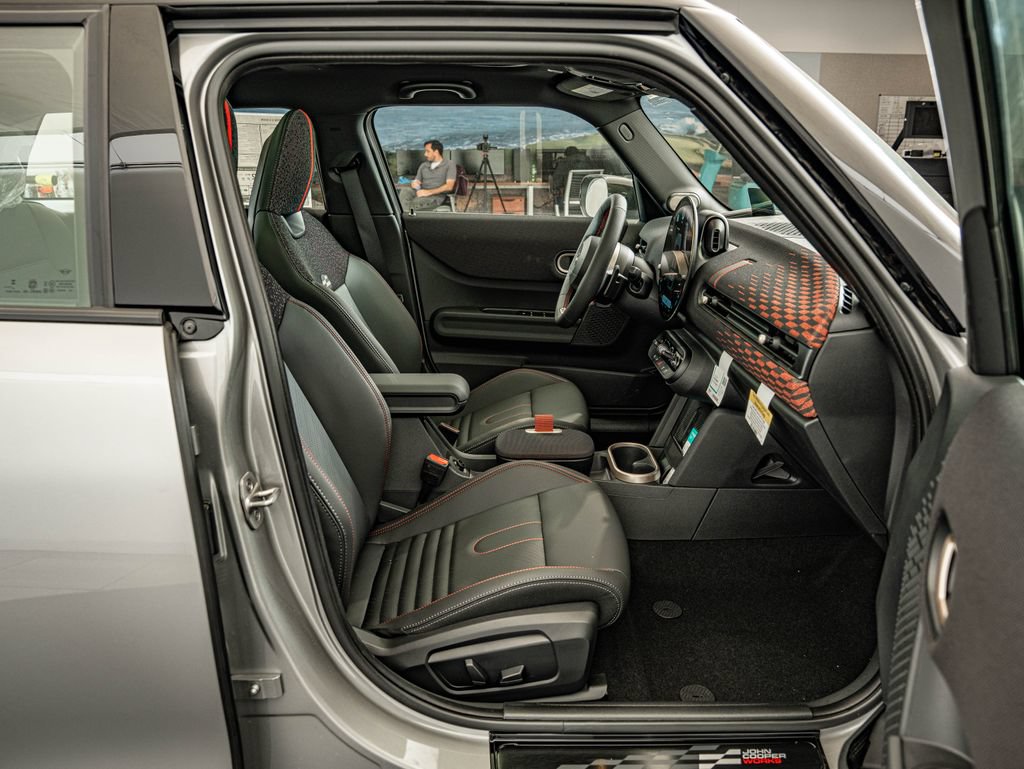 New 2026 MINI Cooper S FWD image 33
