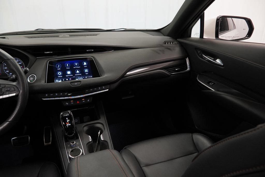 Used 2023 Cadillac XT4 Sport w/ Cold Weather Package AWD/4WD image 16