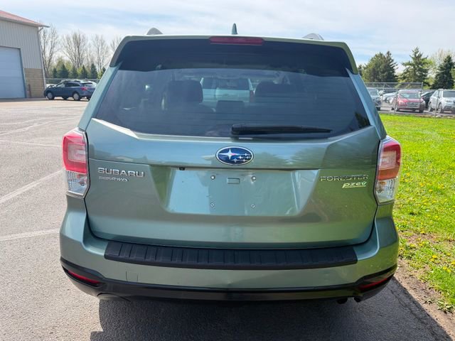 Used 2017 Subaru Forester 2.5i Premium w/ All-Weather Package AWD/4WD image 2