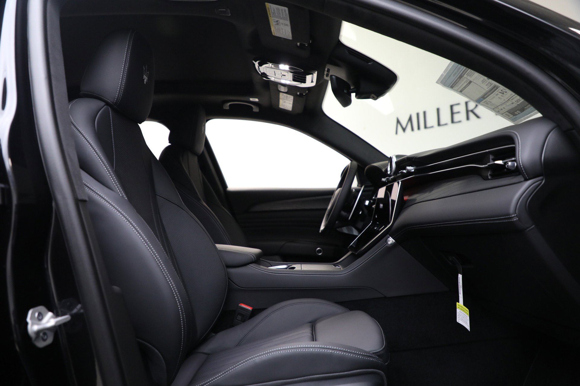 New 2025 Maserati Grecale Modena image 14