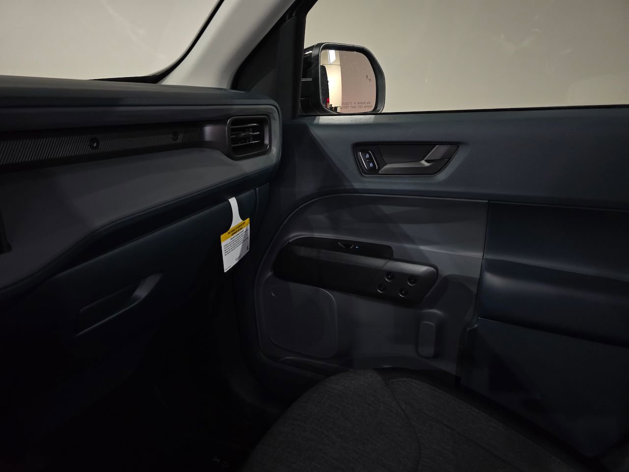 New 2025 Ford Maverick XLT w/ Black Appearance Package image 28