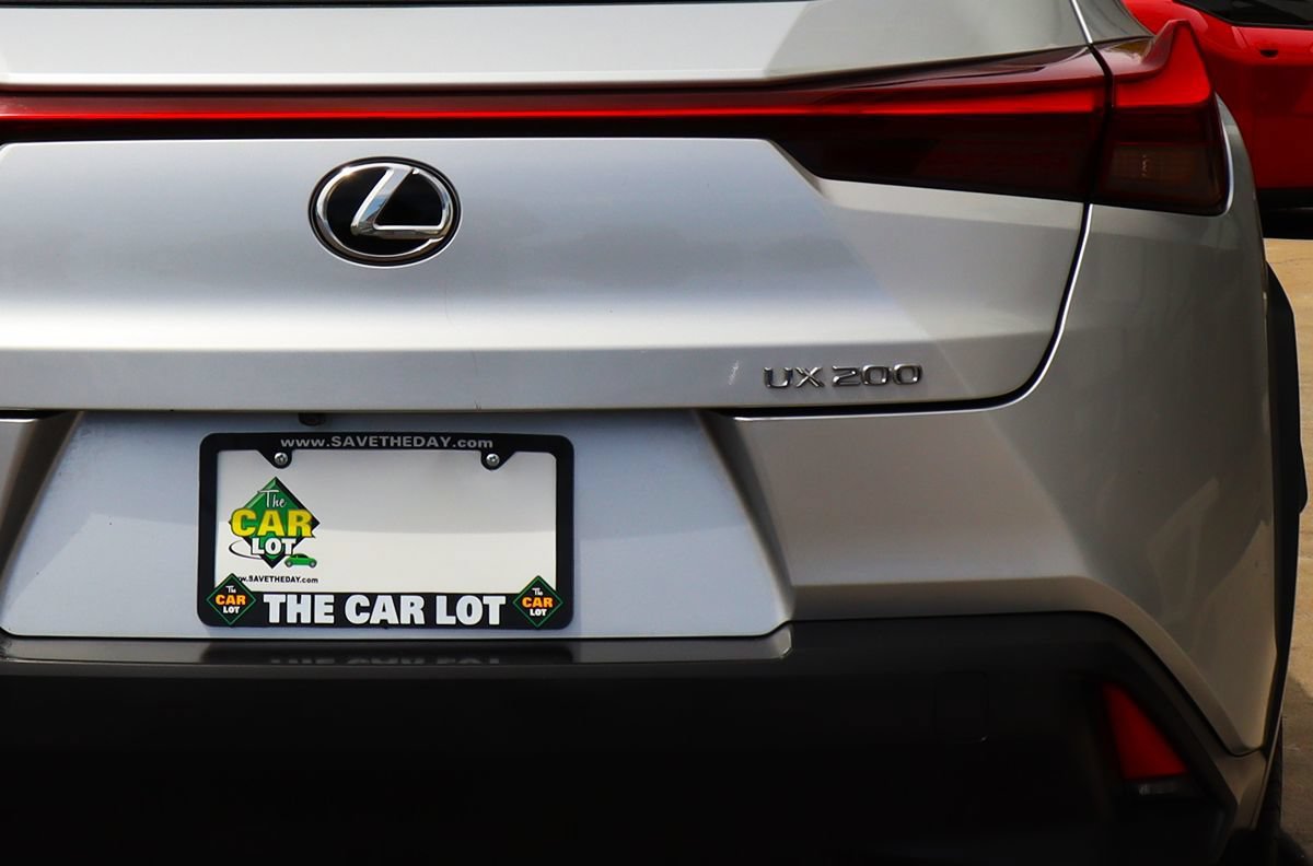 Used 2019 Lexus UX 200 w/ Premium Package FWD image 20