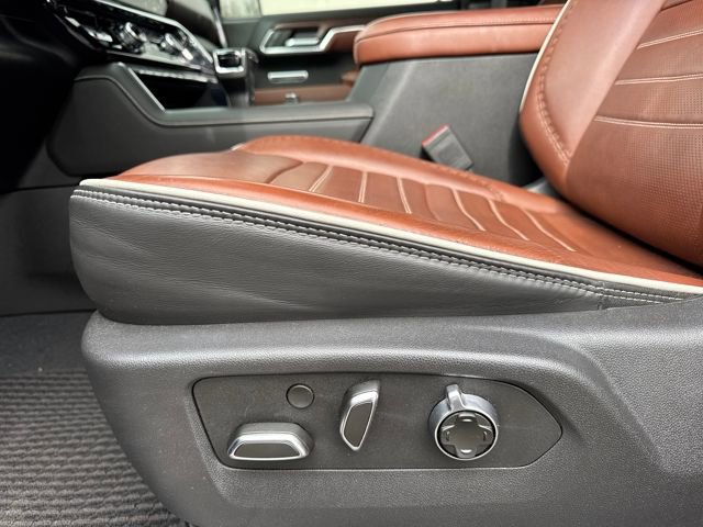 Used 2025 GMC Sierra 1500 Denali Ultimate image 14