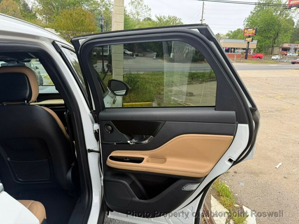 Used 2020 Lincoln Corsair Reserve w/ Elements Package image 20