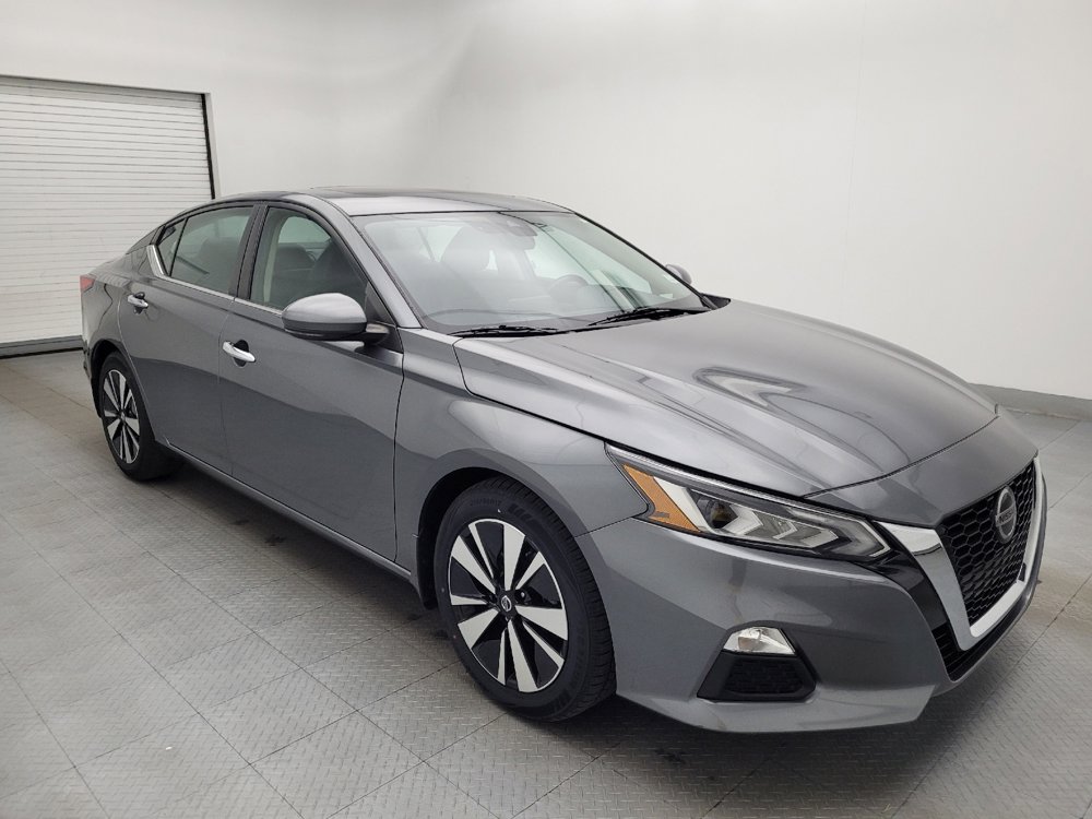 Used 2021 Nissan Altima 2.5 SV w/ SV Premium Package image 13