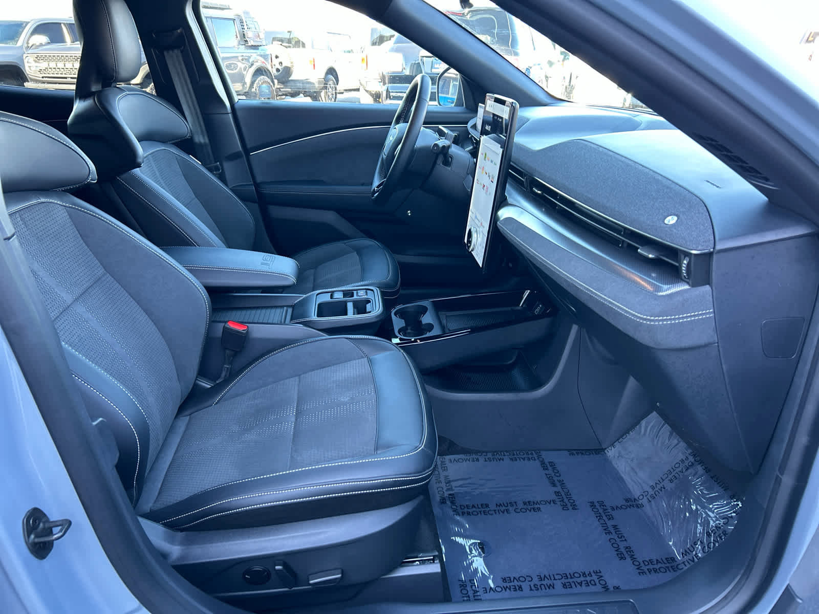 Used 2025 Ford Mustang Mach-E GT image 17