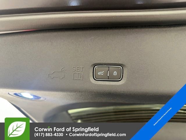 New 2026 Ford Expedition Platinum w/ Stealth Performance Package image 25